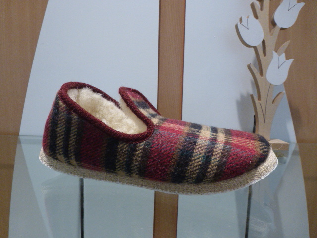 Charentaise Fargeot Ecossais Bordeaux +Patin Gomme