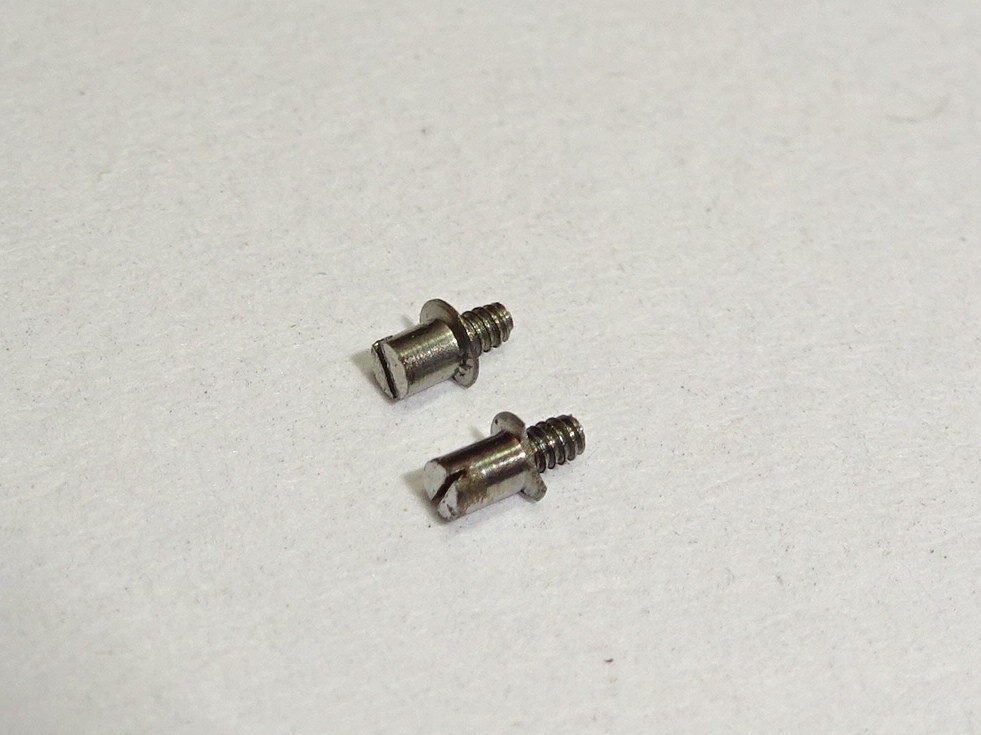 Movado dial screws (set of 2 screws) cal. 470