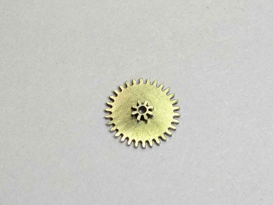 Movado minute wheel cal. 470 473 475 477 / part 260