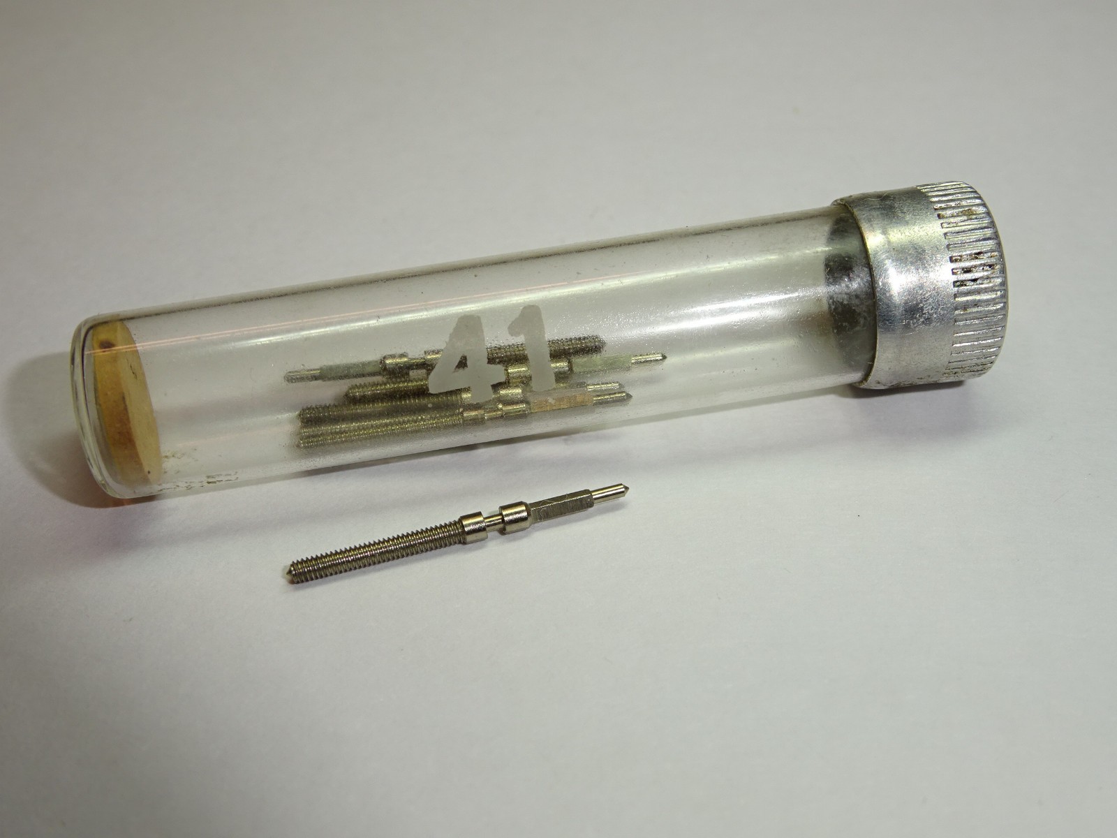 Revue 59 winding stem Vertex WWW Dirty Dozen (thread 120) / DCN 41