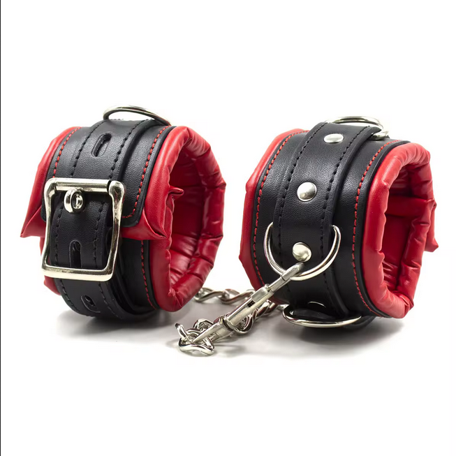 Menottes simili cuir BDSM rouge