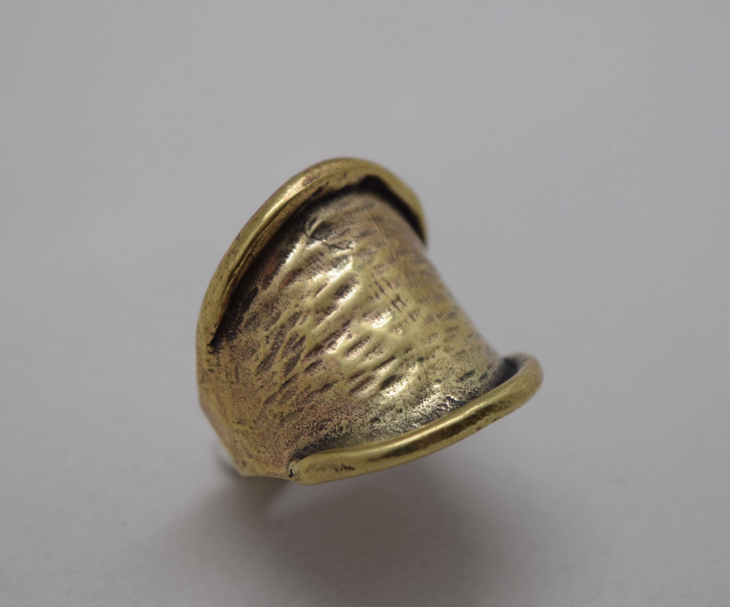 BAGUE ANTIC BRONZE 