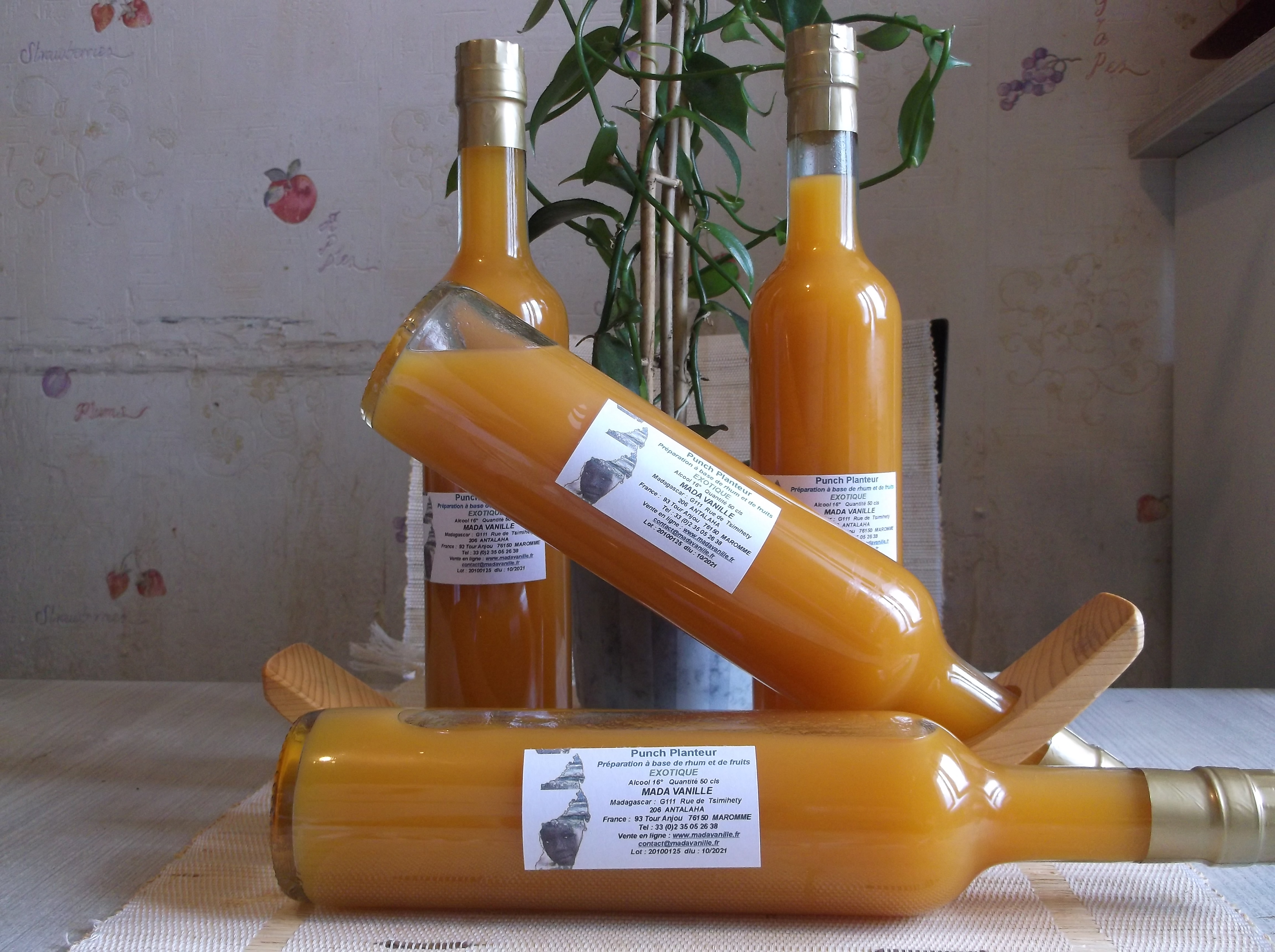 4 Bottles exotic punch 4 x 500 mls