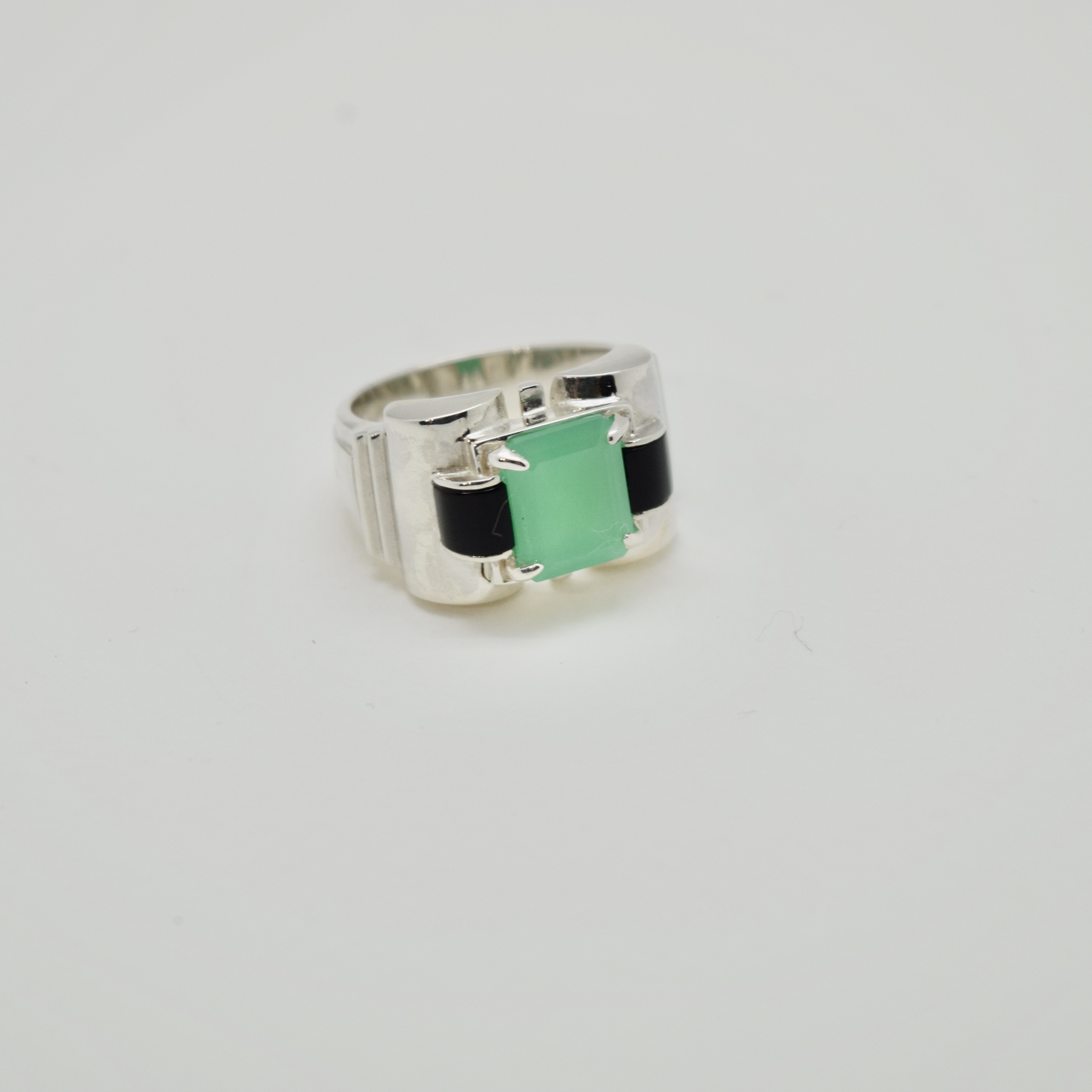 BAGUE  TANK ARGENT CHRYSOPRASE ET ONYX