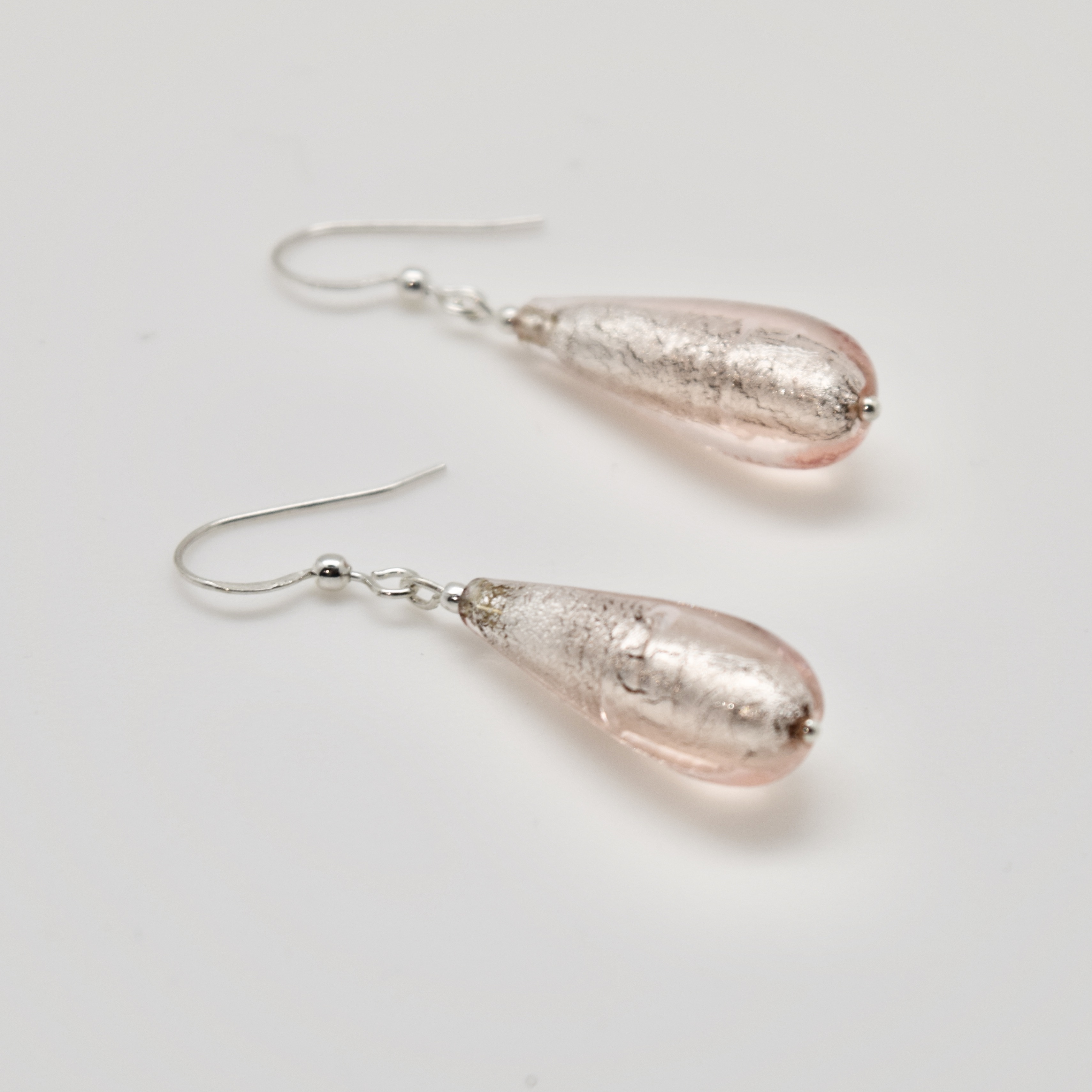 BOUCLES D'OREILLES EN VERRE DE MURANO, ROSE POUDRÉ