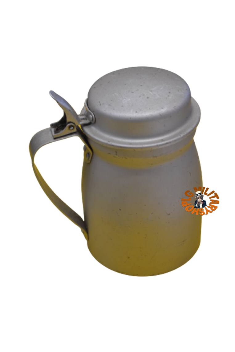 POT À LAIT OU SIROP. WWII 1941
