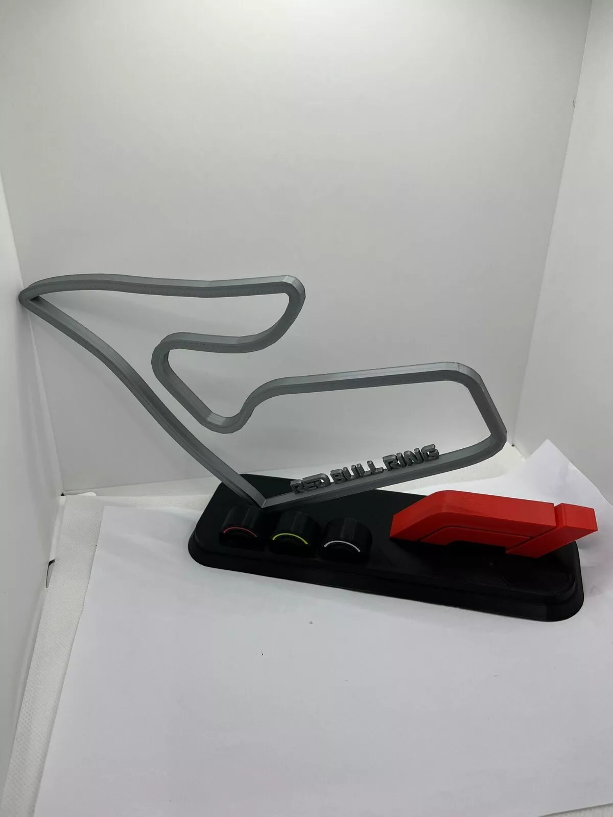 Circuit Formule 1 RedBull Ring, Ferrari,Course, Figurine Décoration Bureau