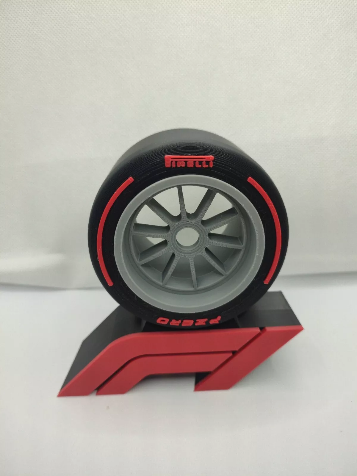 Logo Figurine Pneu Pirelli Formule 1 Pneumatique,Pezro Décoration D'intérieure