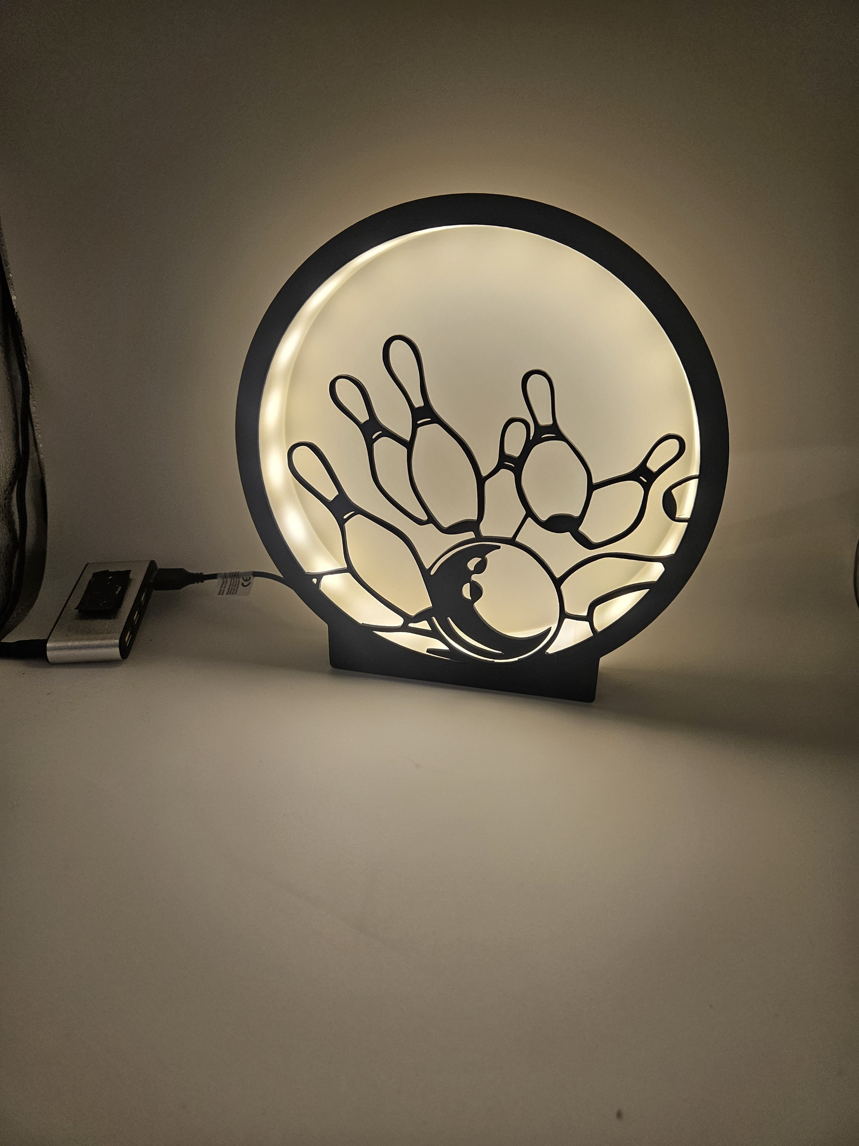 Lampe moderne lumineuse, bowling 