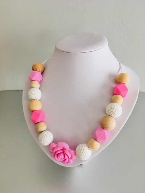 Collier d'allaitement et de portage rose fleur